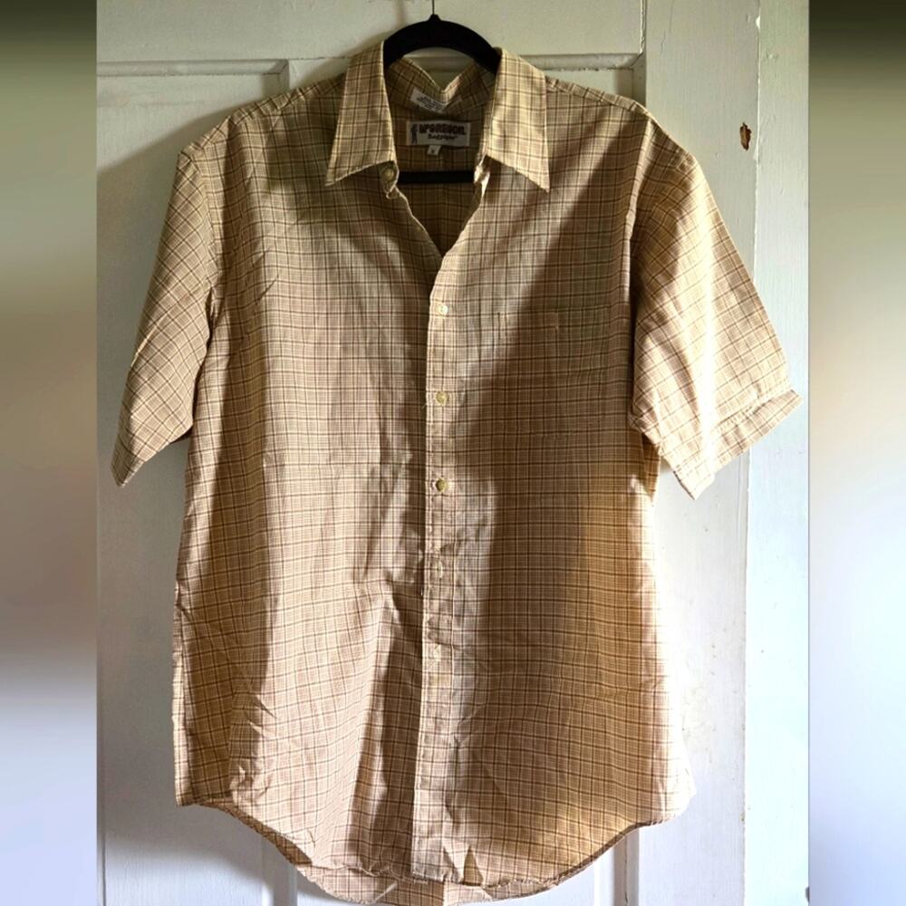 Vintage McGregor Bagpiper short sleeve button down plaid, size XL